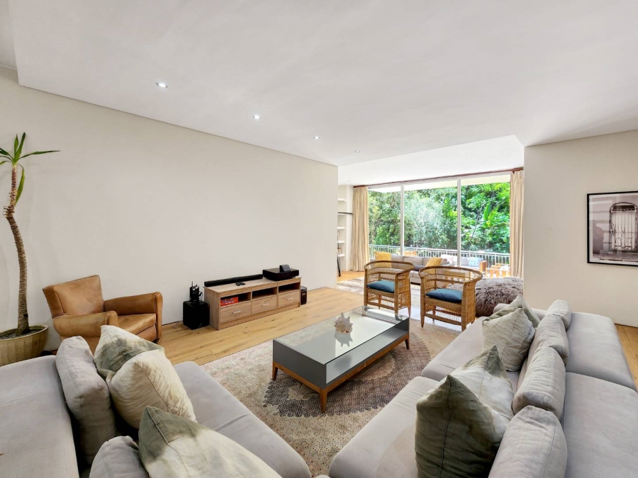 To Let 3 Bedroom Property for Rent in Camps Bay Western Cape